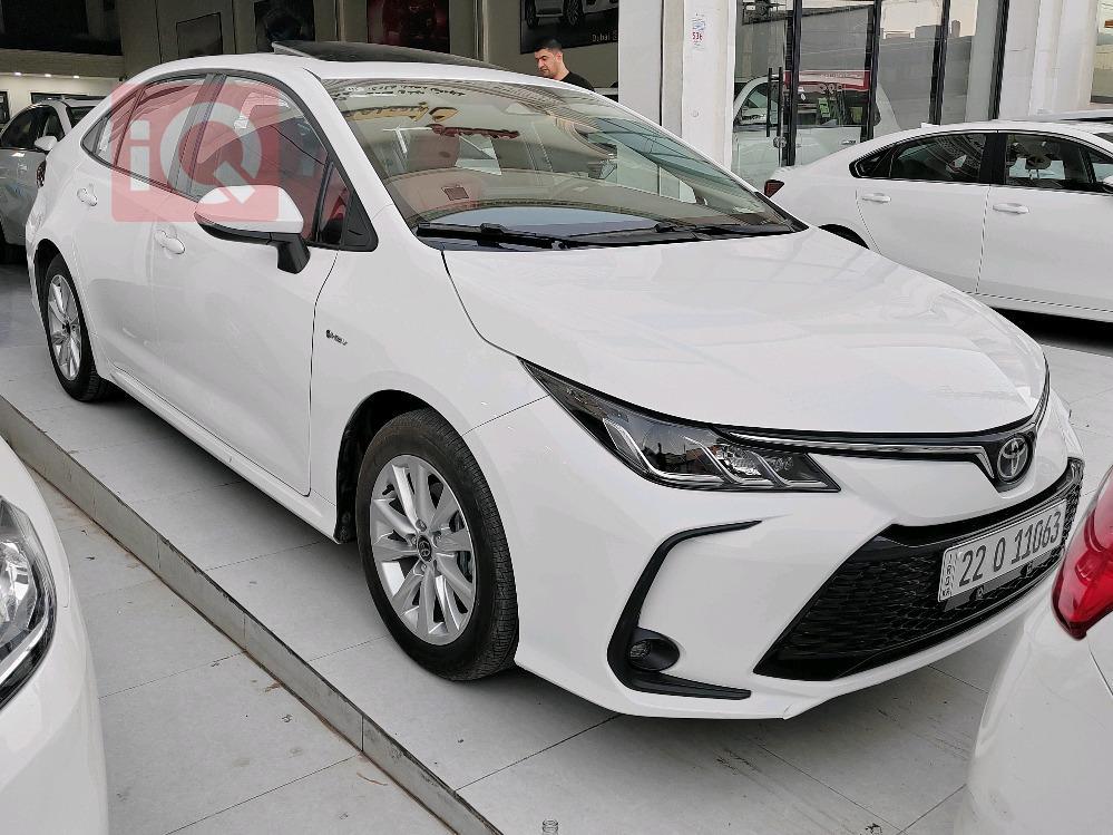 تۆیۆتا کۆرۆلا